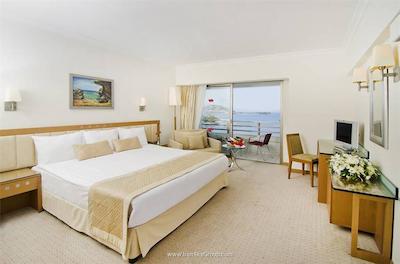 کرومار هتل د لوکس