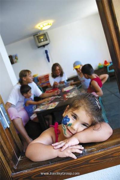 کرومار هتل د لوکس