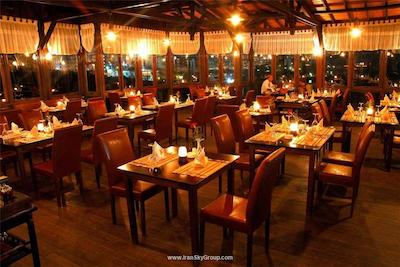 کرومار هتل د لوکس