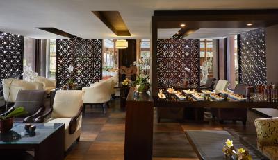 ملیá بلی-تاه گاردن ویللس