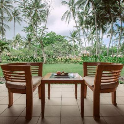 ملیá بلی-تاه گاردن ویللس