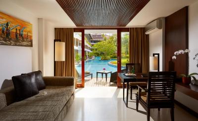 ملیá بلی-تاه گاردن ویللس