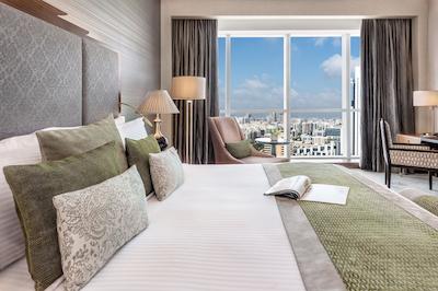 دوسیت تانی ابوظبی