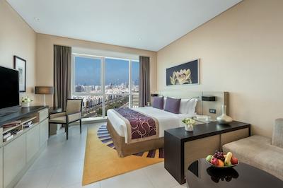 دوسیت تانی ابوظبی