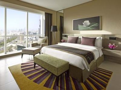 دوسیت تانی ابوظبی