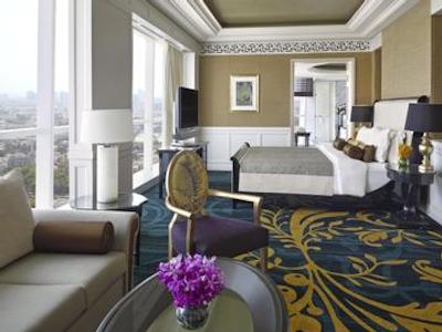 دوسیت تانی ابوظبی