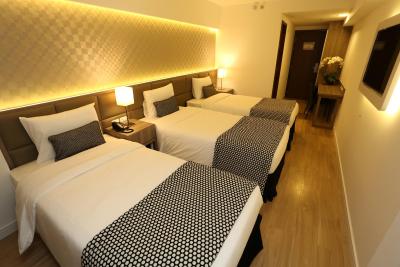 ریل رگنکی پلس هتل