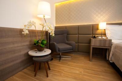 ریل رگنکی پلس هتل