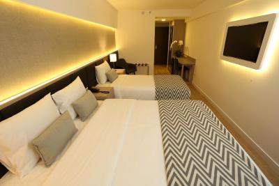 ریل رگنکی پلس هتل