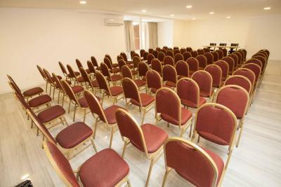 ریل رگنکی پلس هتل