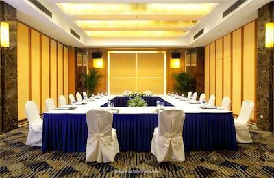 گرند مترپرک هتل