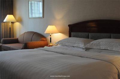 گرند مترپرک هتل