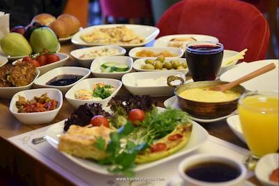 ریل لایف اخکلوسیو