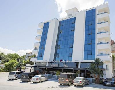 ریل لایف اخکلوسیو