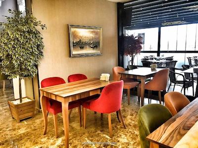 ریل لایف اخکلوسیو