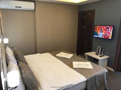 ریل لایف اخکلوسیو