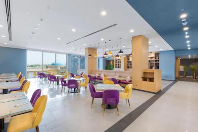 پرمیر این هتل دوبی ابن بطوطه مال