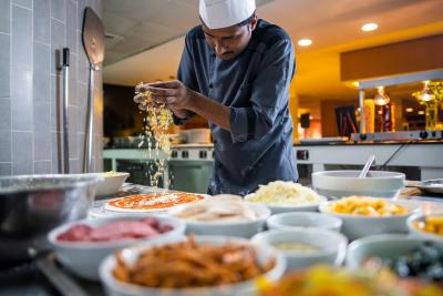 هالیدی این مسقط ال سیب