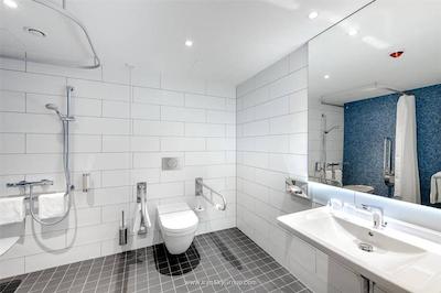 هلیدی این اکسپرس برلین-الخندرپلتز