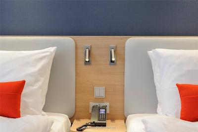 هلیدی این اکسپرس برلین-الخندرپلتز