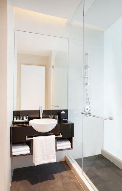 فور پوینتس بای شرایتن جاکارتا تامرین