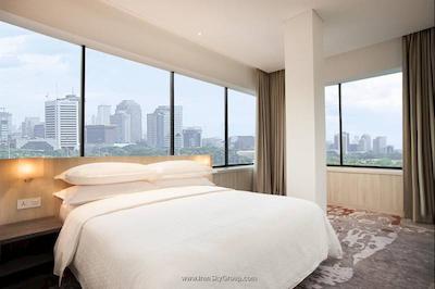 فور پوینتس بای شرایتن جاکارتا تامرین