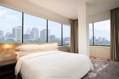 فور پوینتس بای شرایتن جاکارتا تامرین