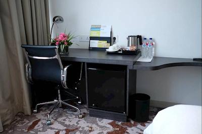 فور پوینتس بای شرایتن جاکارتا تامرین