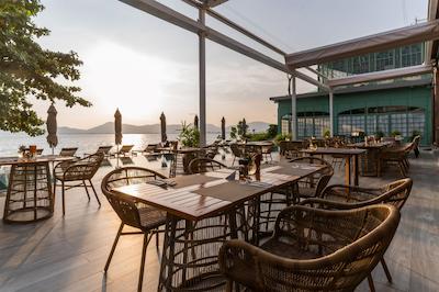 می بیچ رسرت