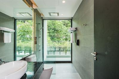 می بیچ رسرت