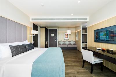 می بیچ رسرت