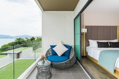 می بیچ رسرت