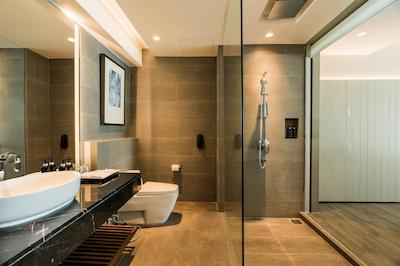 می بیچ رسرت