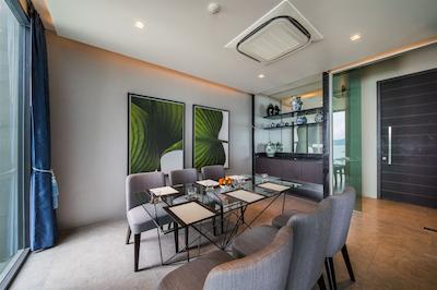 می بیچ رسرت