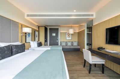 می بیچ رسرت