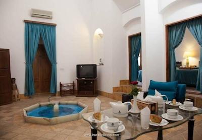 هتل لاله یزد