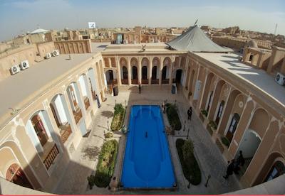 هتل لاله یزد