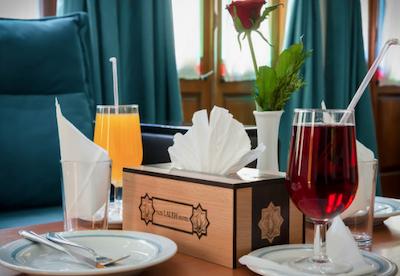 هتل لاله یزد