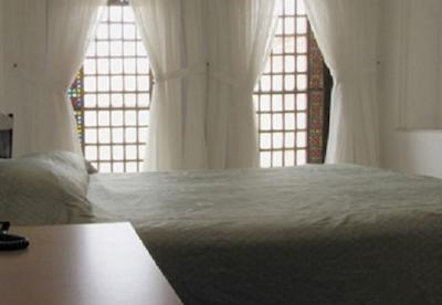 هتل لاله یزد