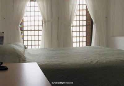 هتل لاله یزد