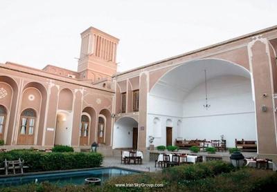 هتل لاله یزد