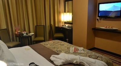 اگزکیوتیو سوئیتس بای موروج گلوریا