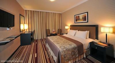 اگزکیوتیو سوئیتس بای موروج گلوریا