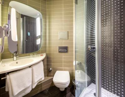 آیبیس استانبول توزلا