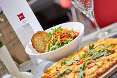 آیبیس استانبول توزلا