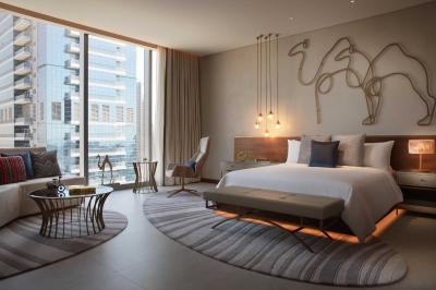 رنسانس داون تاون هتل دوبی