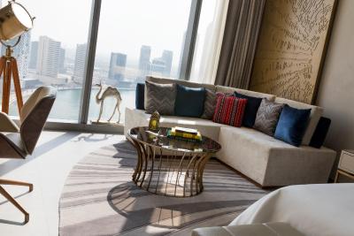 رنسانس داون تاون هتل دوبی