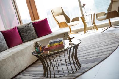 رنسانس داون تاون هتل دوبی