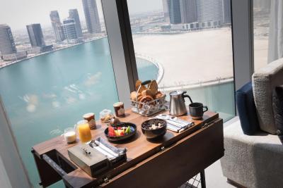 رنسانس داون تاون هتل دوبی