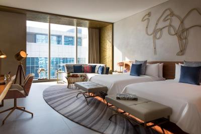 رنسانس داون تاون هتل دوبی